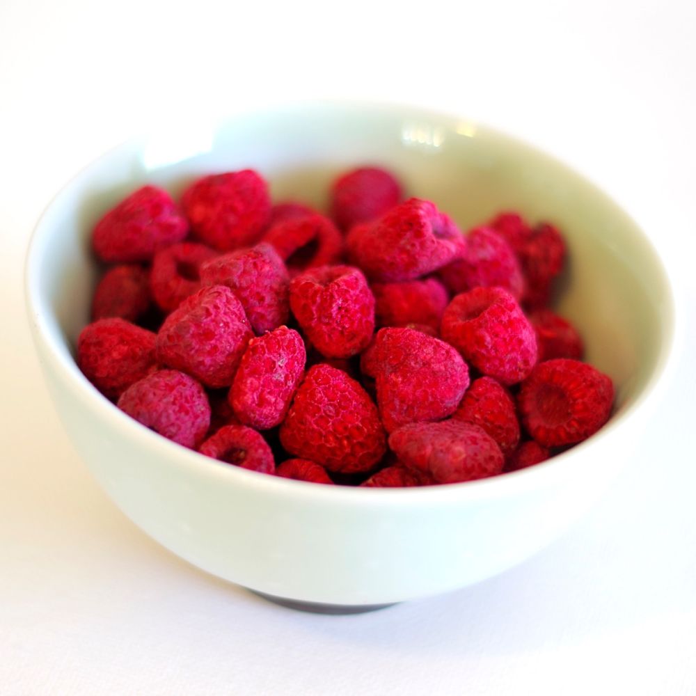 How to Make Dehydrated Raspberries for Food Storage